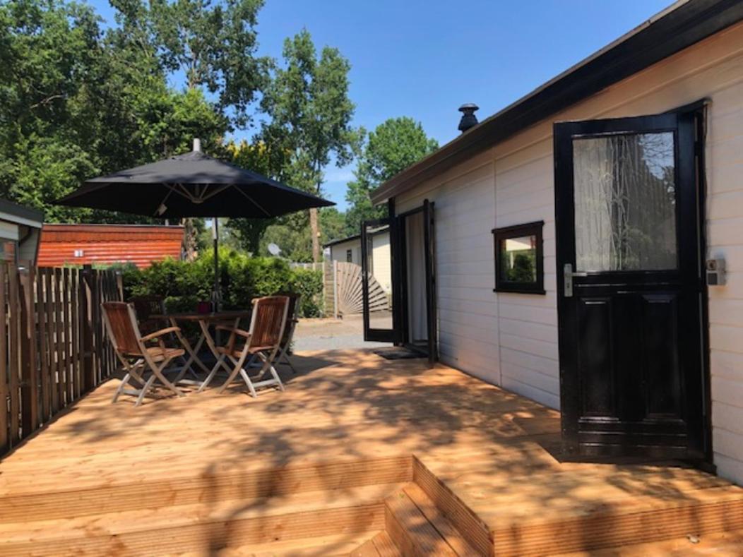 Heerlijk Vakantiehuisje In Putten Exterior foto